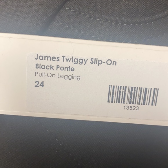 NWT James Jeans Women’s Twiggy Slip-On Black Ponte size 24 - Picture 5 of 6